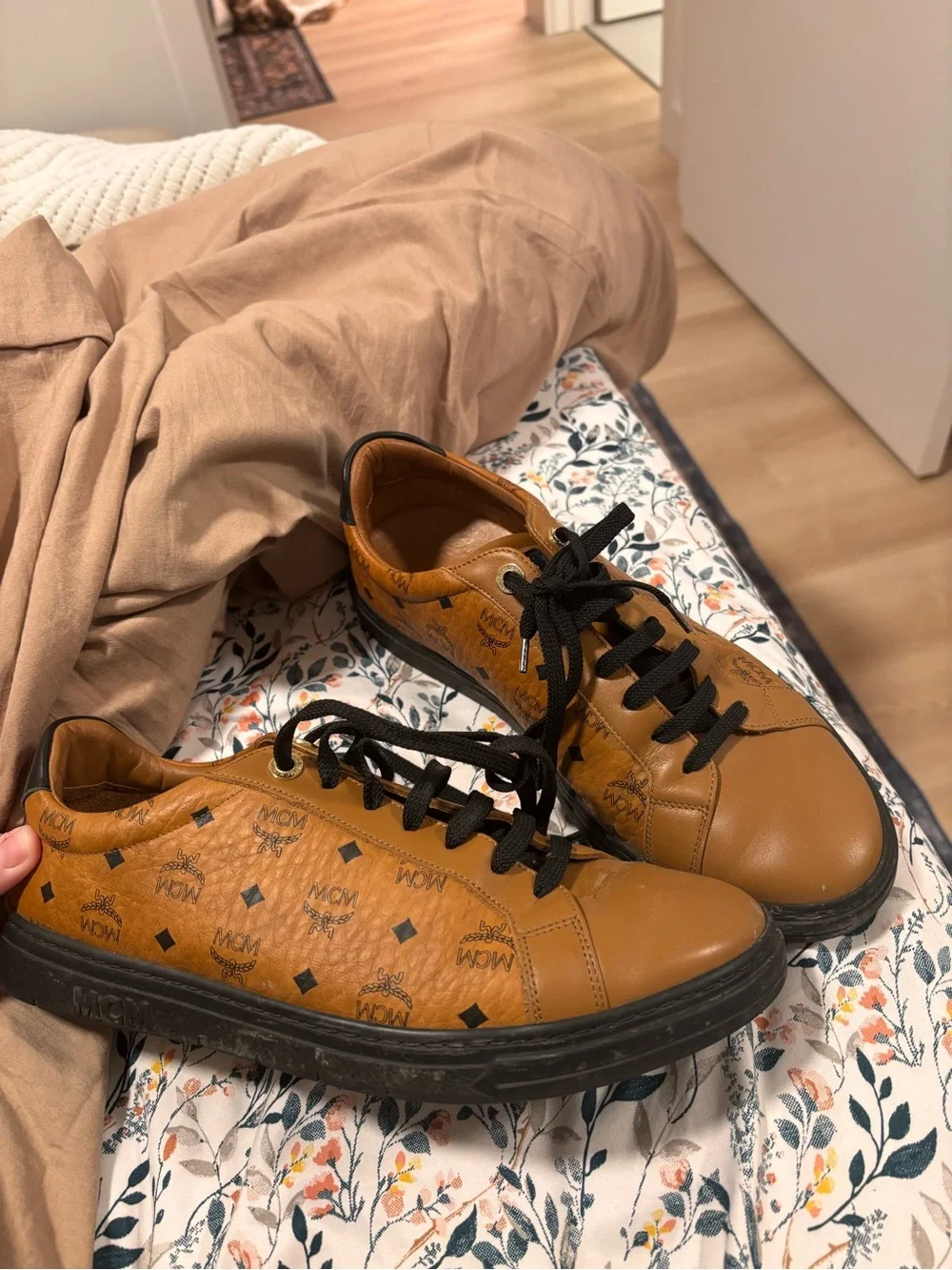 MCM Tan Logo Low-Top Sneakers with Black Soles